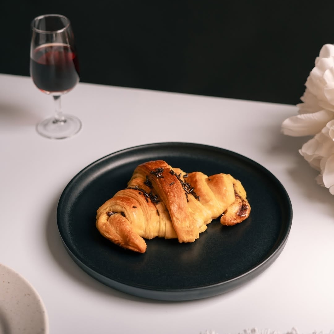 Pastelaria Dibia, em Vila Real. Provar o croissant de vinho do porto.